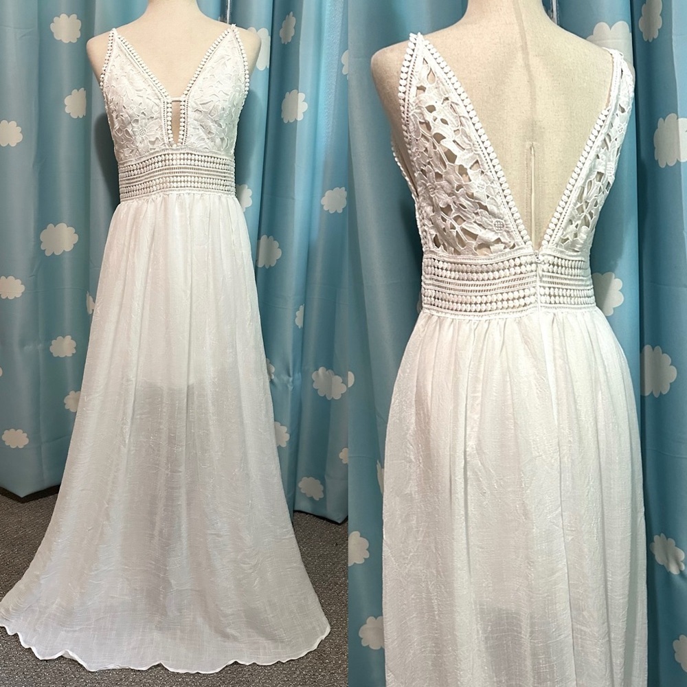 White Maxi dress size M